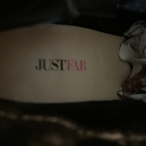 JUSTFAB BLACK & BROWN Western Style Loana Faux Suede Stacked Heel BootS. Sz-10 - Picture 7 of 12